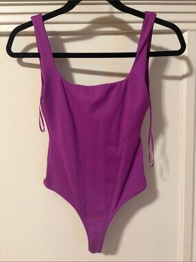 ZARA Magenta/Purple Square Scoop Neck Low Back Thong Bodysuit